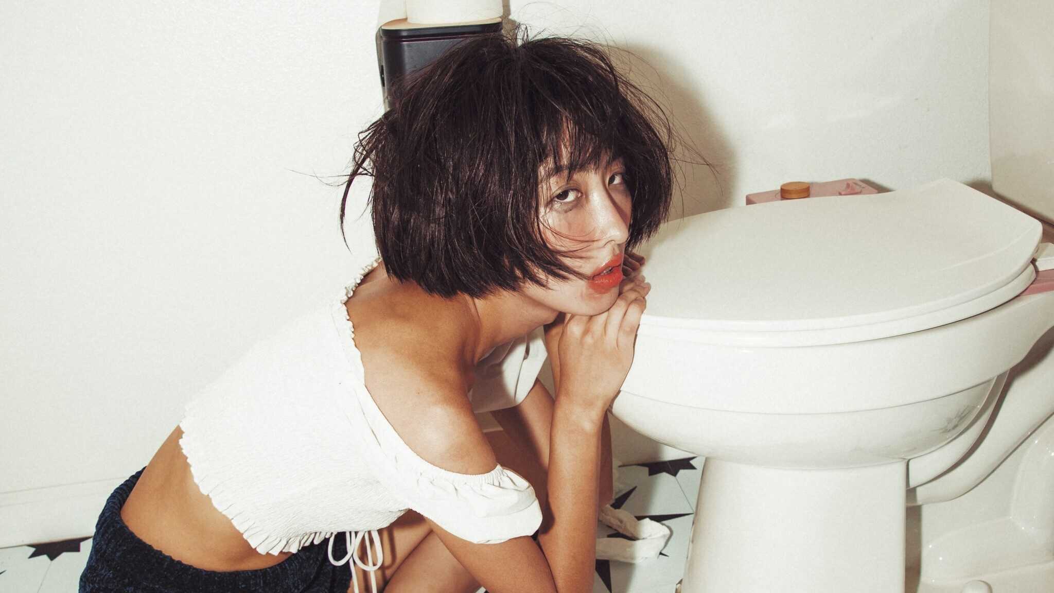 Su Lee Embraces Chaos on 'Messy Sexy' - JoySauce.com